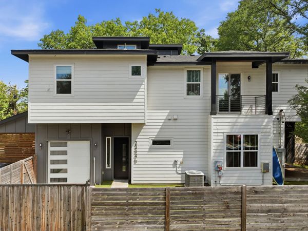 3304 E 17th ST, Unit B, Austin, TX 78721