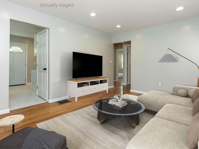 2908 Norwood Street, Columbus, OH 43224 Photo 7