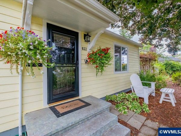 622 SW Hayter St, Dallas, OR 97338