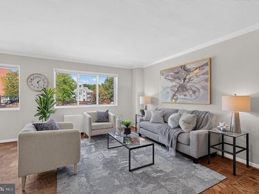 200 N MAPLE AVENUE, Unit 314, FALLS CHURCH, VA 22046