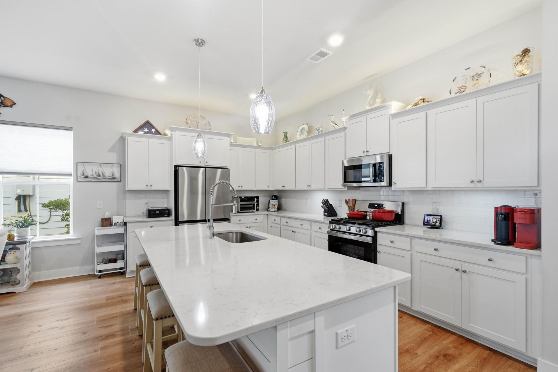 130 Medford Street Photo 5