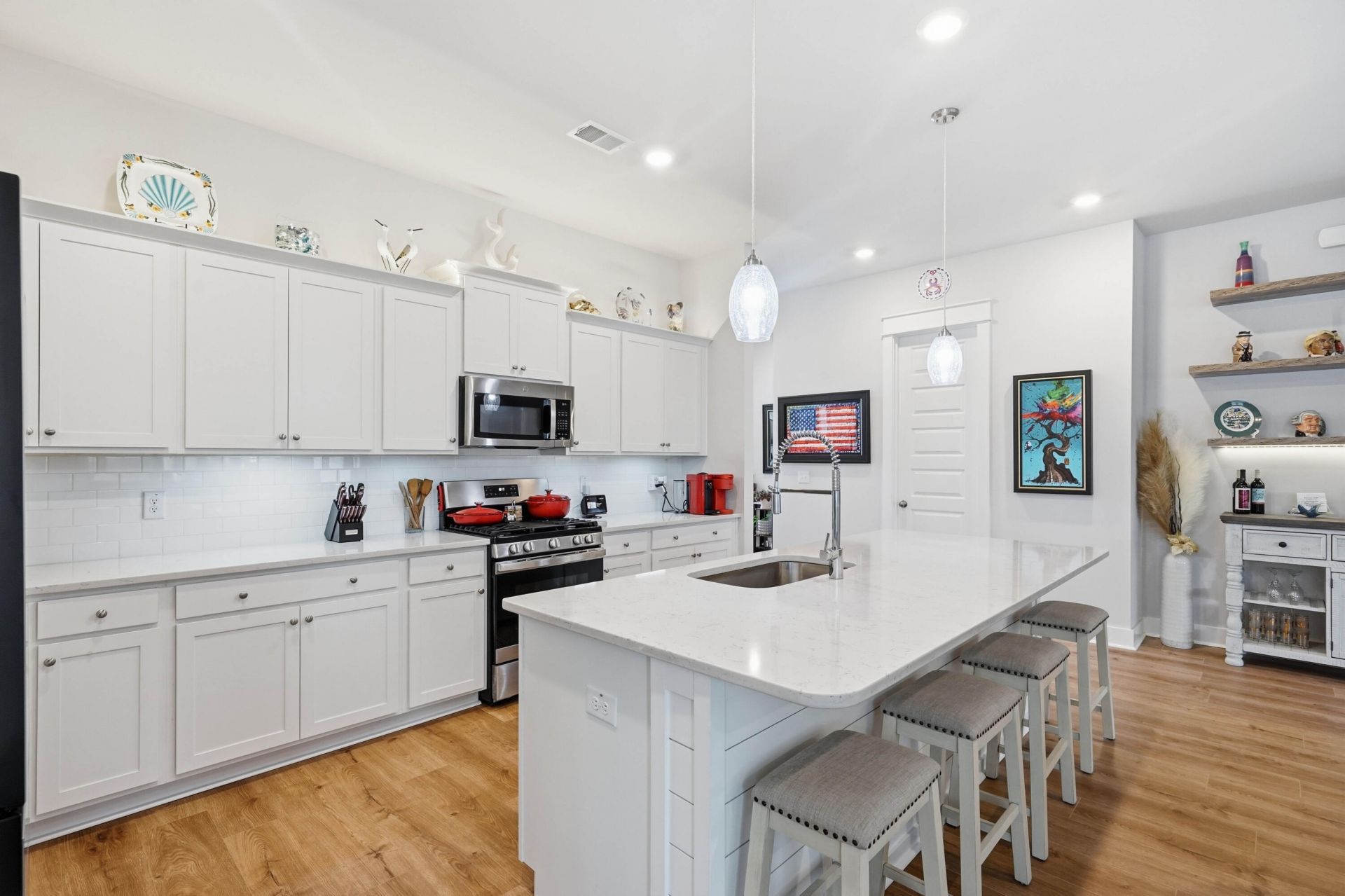130 Medford Street Photo 6
