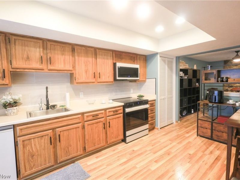 3160 Bay Landing Drive, Westlake, OH 44145 Photo 10