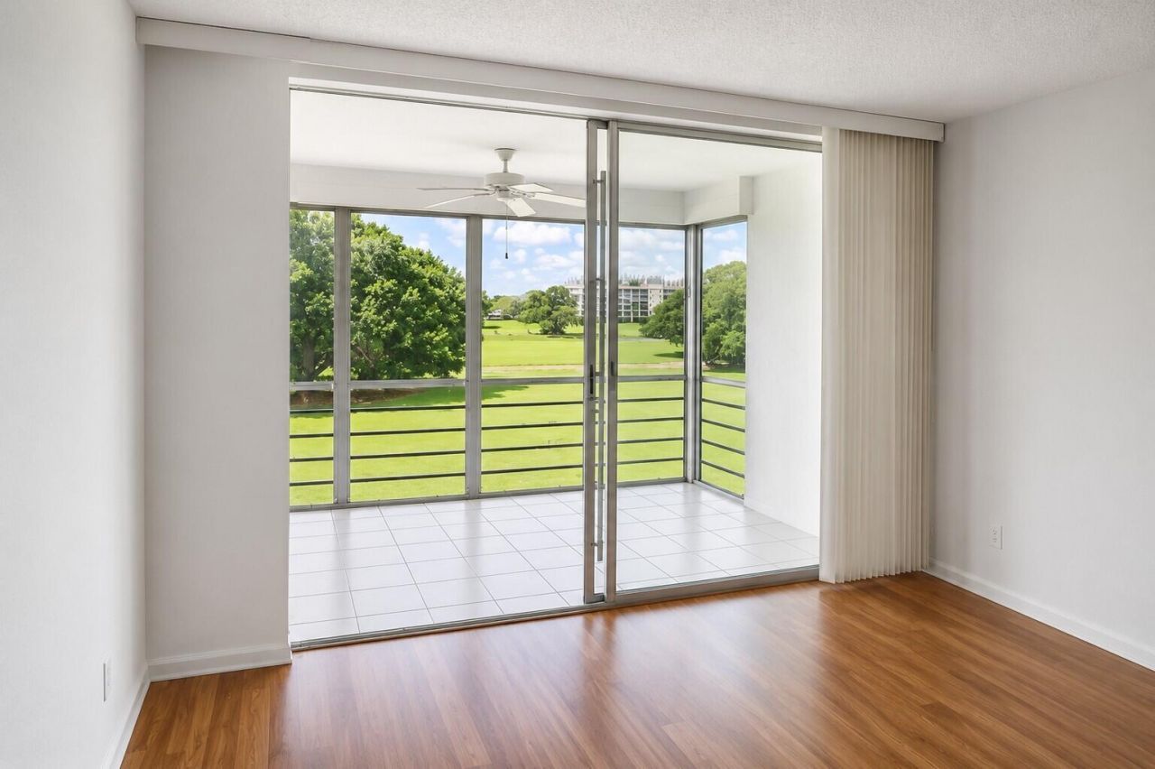 2691 S Course Drive, Unit 307, Pompano Beach, FL 33069 Photo