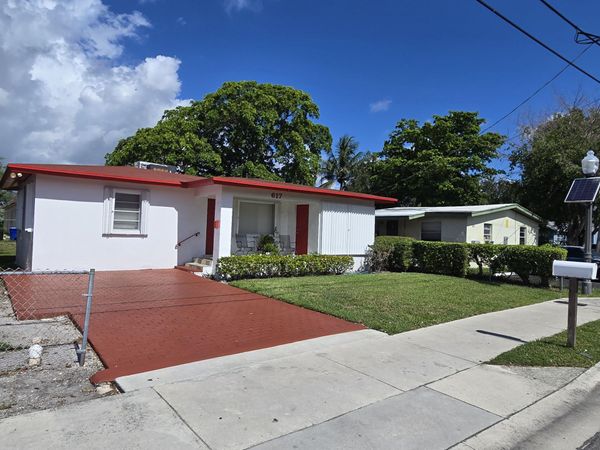 617 NW 13TH Terrace, Fort Lauderdale, FL 33311