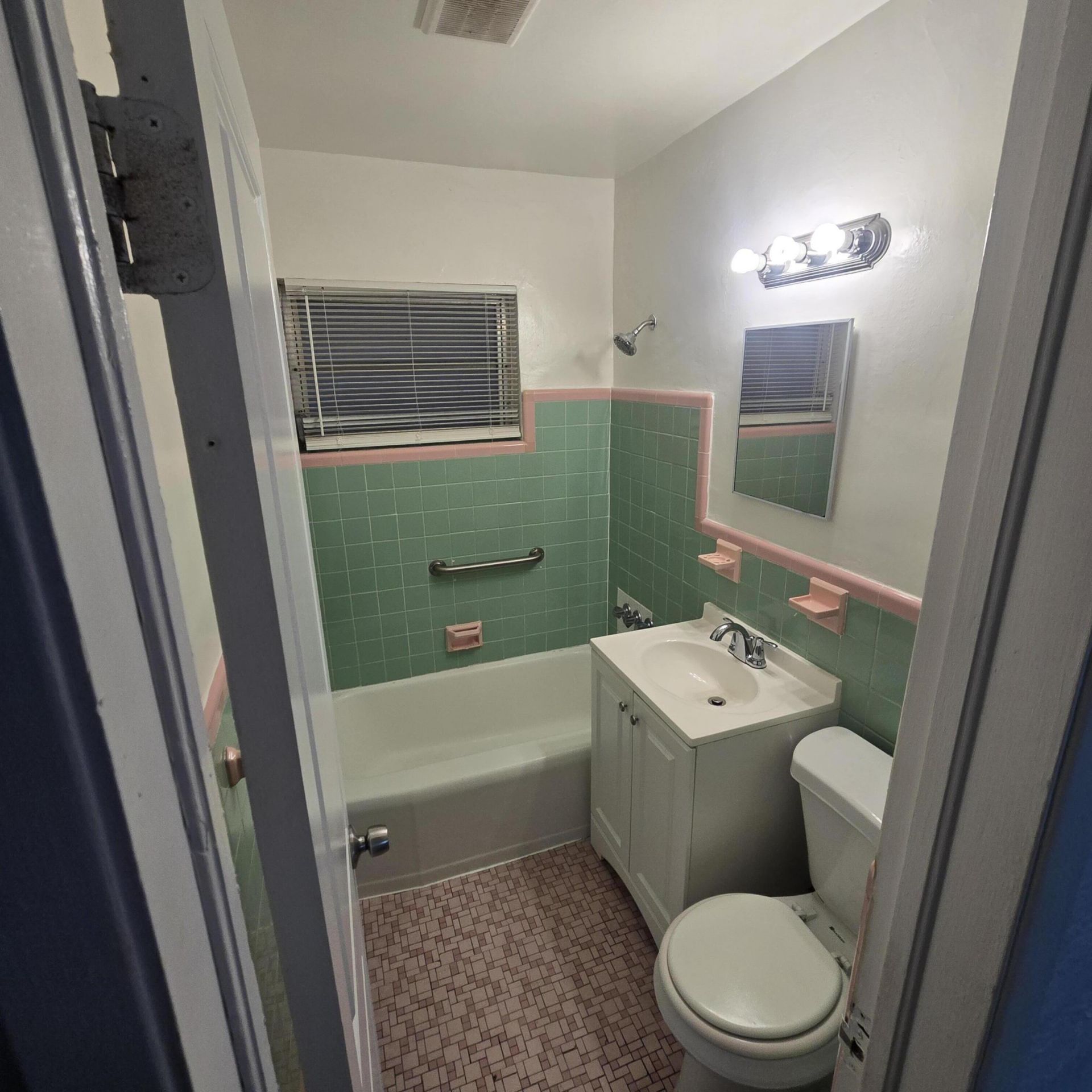 617 NW 13th Terrace, Fort Lauderdale, FL 33311 Photo