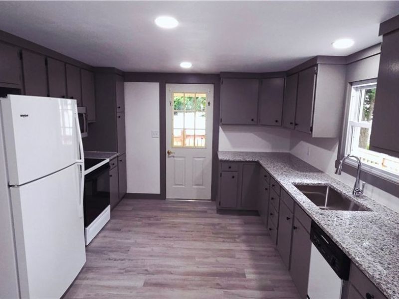 49695 Carmel Achor Road , Rogers, OH 44455 Photo 6