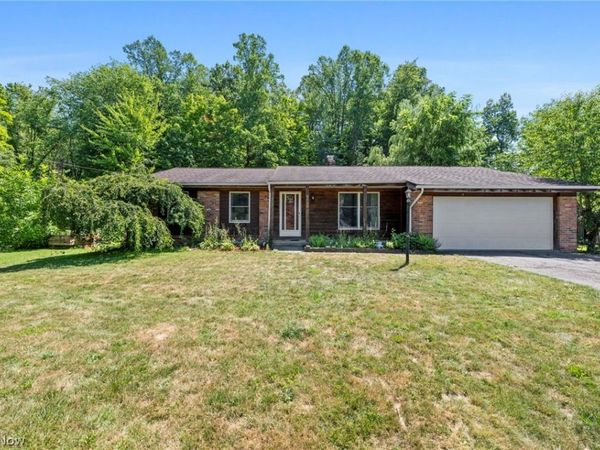 9720 Fox Hill Trail , Concord Twp, OH 44060