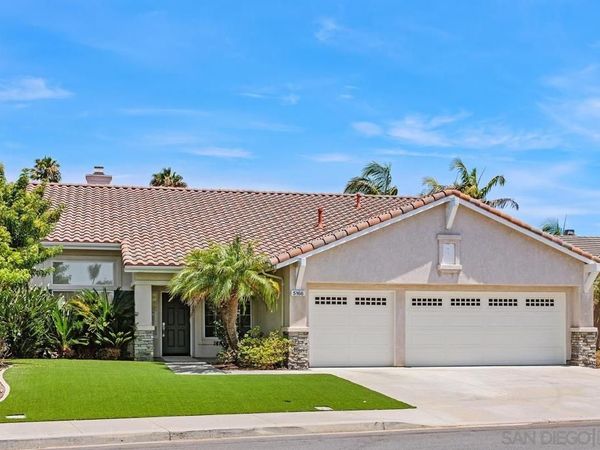 5166 Berryessa St, Oceanside, CA 92056