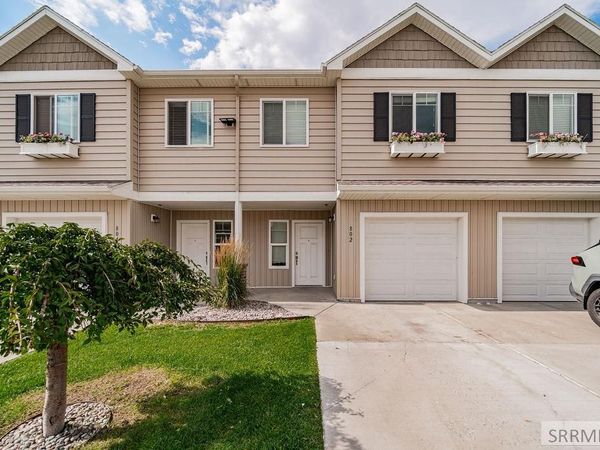 802 Trails End, IDAHO FALLS, ID 83402