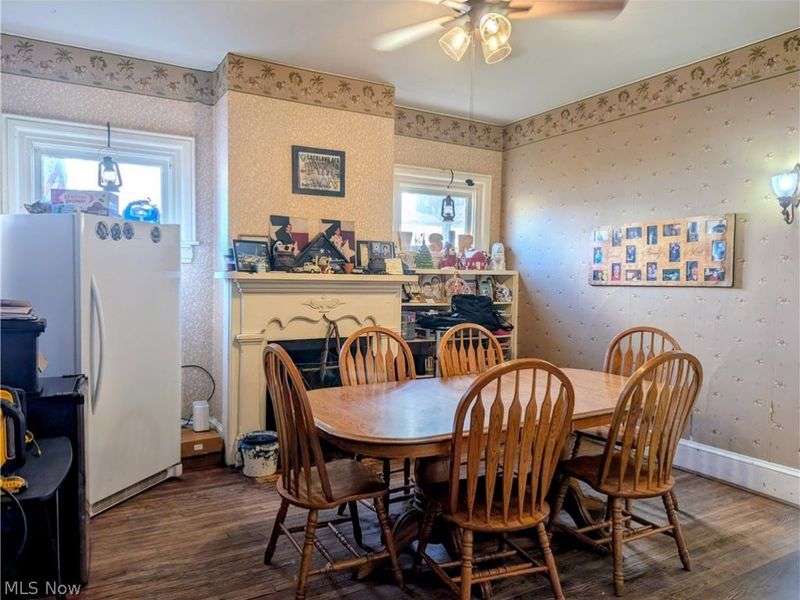306 10th Street , Wellsville, OH 43968 Photo 4