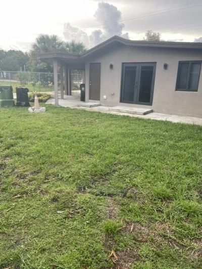 2200 NW 22nd Street, Unit #1, Fort Lauderdale, FL 33311 Photo