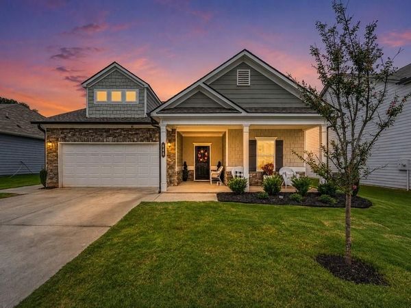 648 Summerfield Lane, Cartersville, GA 30120