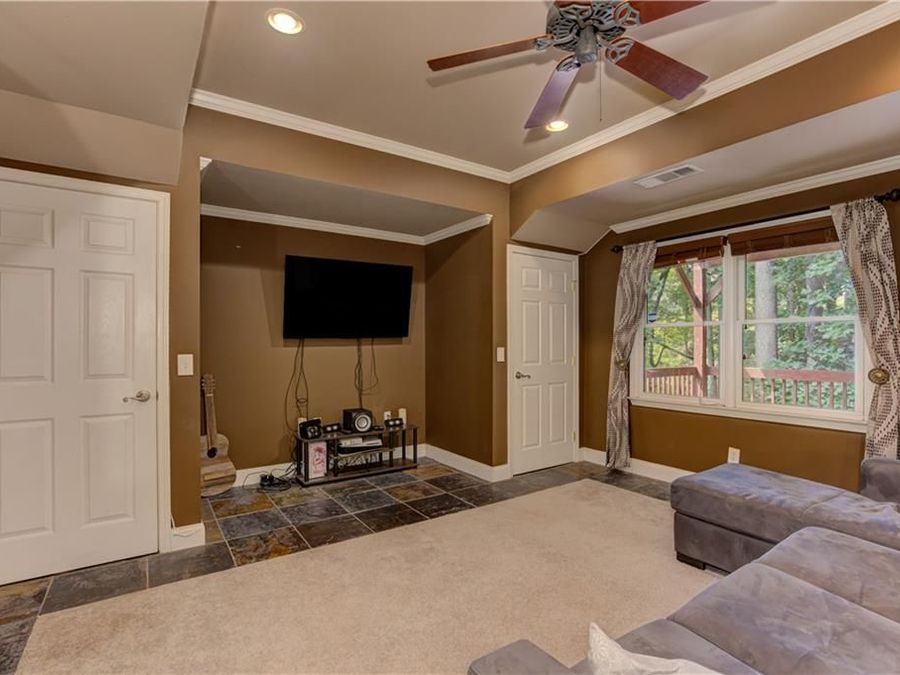 Property Image 67