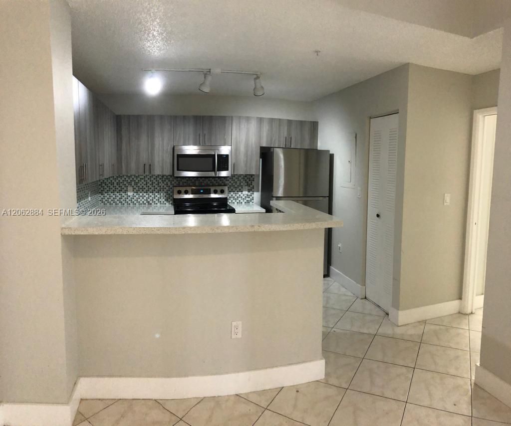 4540 NW 107th Ave, Unit 307-11, Doral, FL 33178 Photo