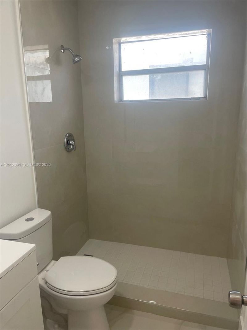 1831 NW 41st St , Miami, FL 33142 Photo