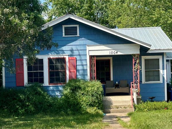 1004 E 38 1/2 ST, Austin, TX 78751