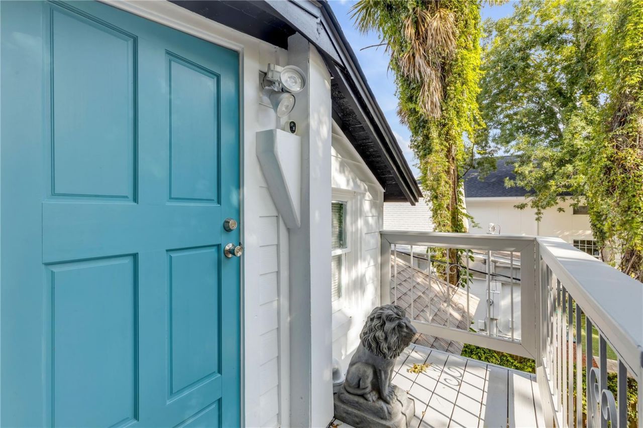407 Magnolia Street, New Smyrna Beach, FL 32168 Photo