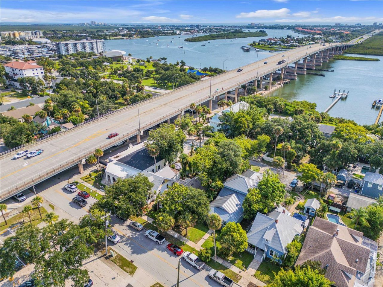 407 Magnolia Street, New Smyrna Beach, FL 32168 Photo