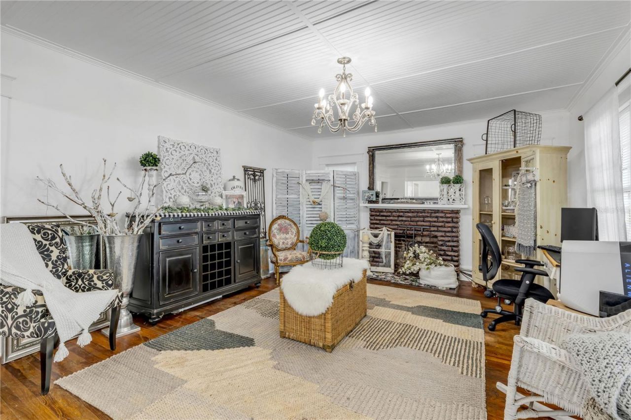 407 Magnolia Street, New Smyrna Beach, FL 32168 Photo