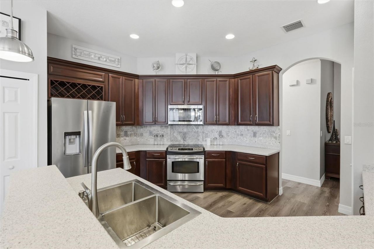 12903 Drakefield Drive , Spring Hill, FL 34610 Photo