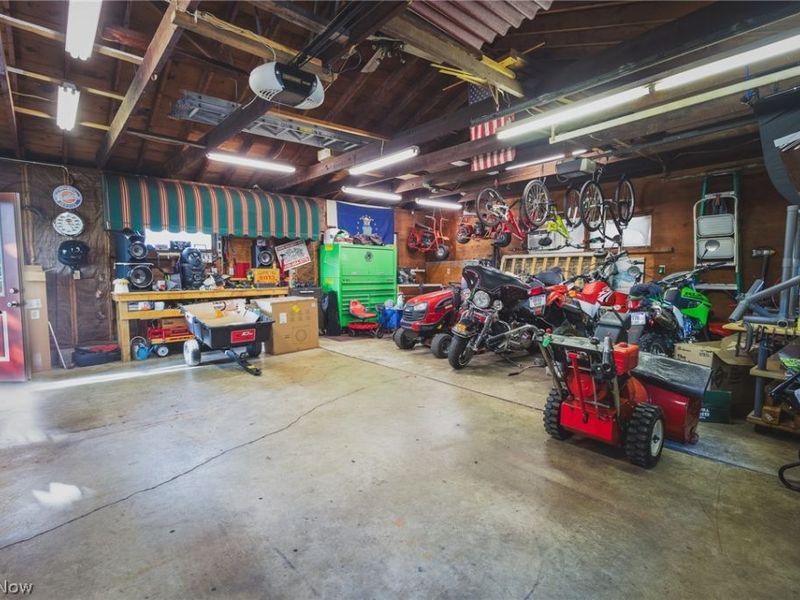 290 Cooper Foster Park Road W, Lorain, OH 44053 Photo 18