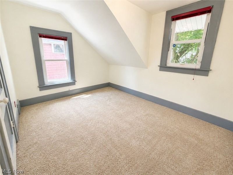 684 Dayton Street, Akron, OH 44310 Photo 24