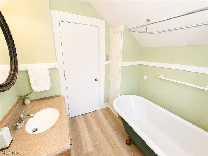 684 Dayton Street, Akron, OH 44310 Photo 25