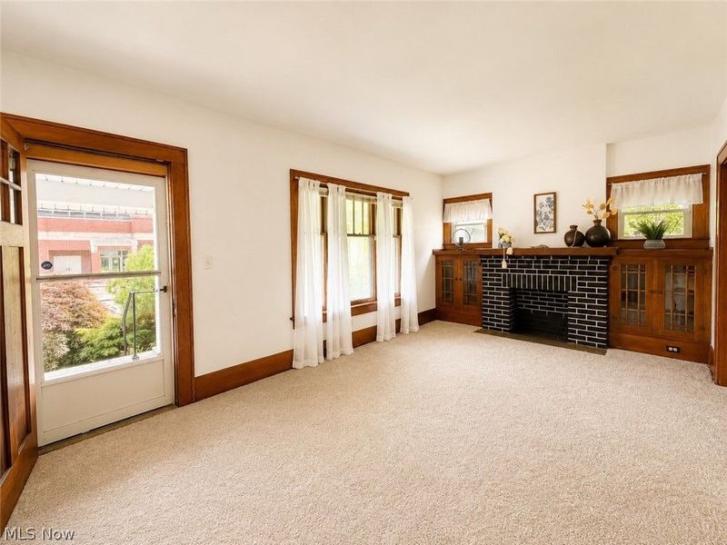 684 Dayton Street, Akron, OH 44310 Photo 7