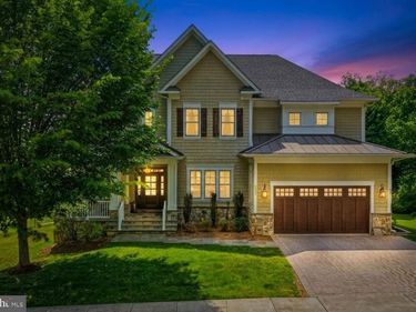 6537 35TH ROAD N, ARLINGTON, VA 22213