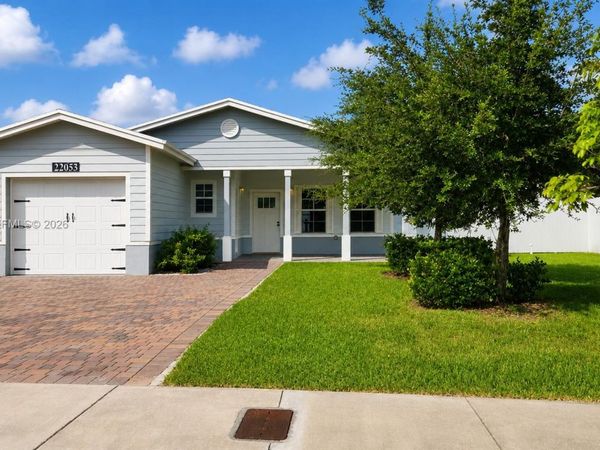 22055 Miami Ave , Miami, FL 33170