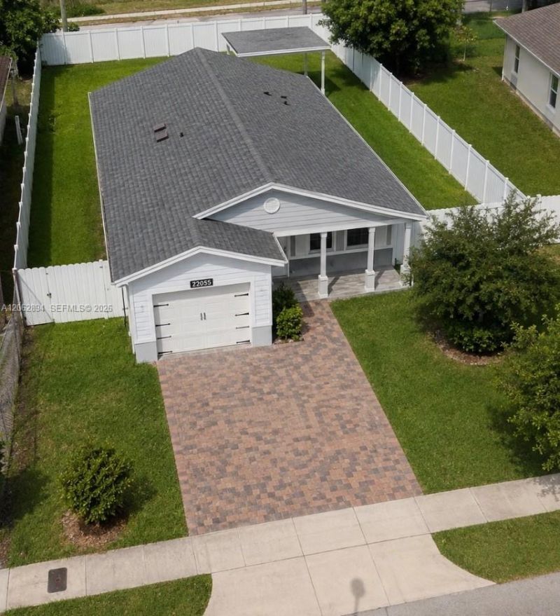 22055 Miami Ave, Miami, FL 33170 Photo