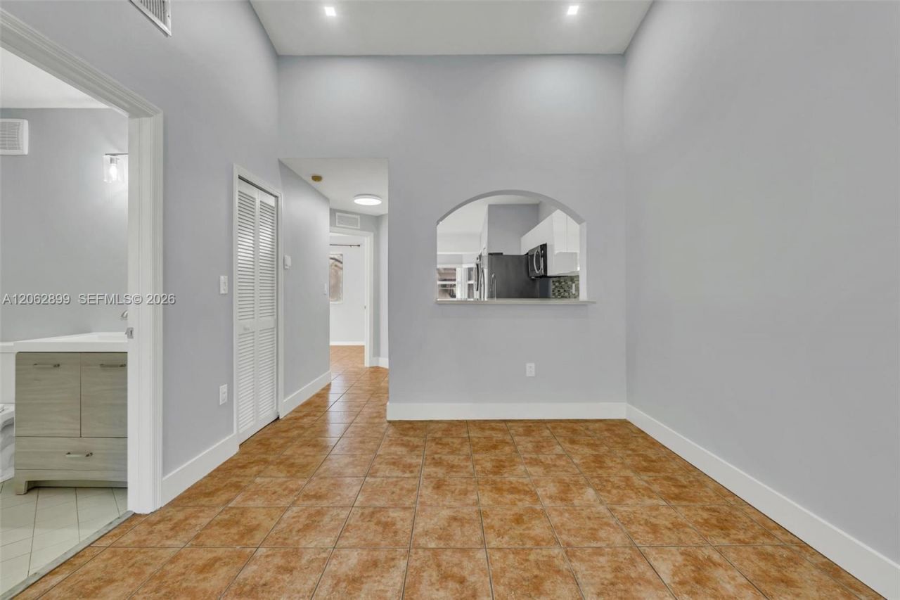 2910 SE 13th Rd , Unit 205-44, Homestead, FL 33035 Photo