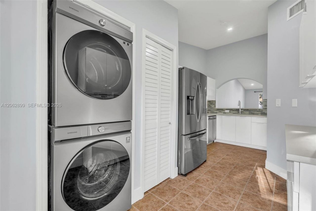 2910 SE 13th Rd , Unit 205-44, Homestead, FL 33035 Photo