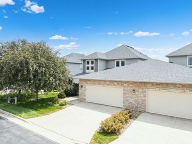 1498 Willow Point Lane SW, Rochester, MN 55902