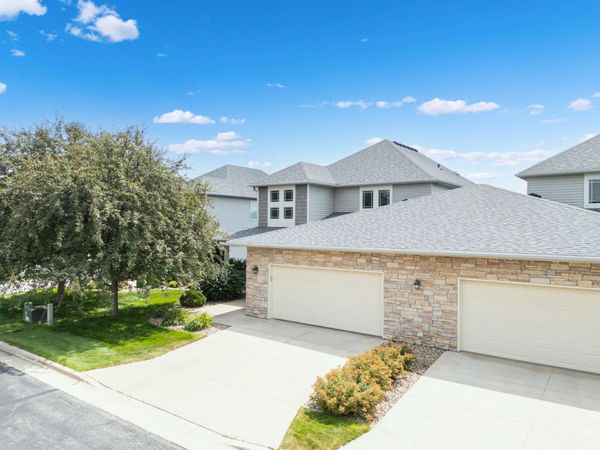1498 Willow Point Lane SW, Rochester, MN 55902
