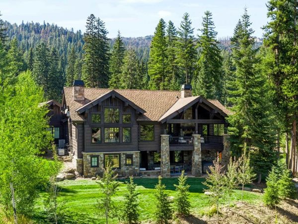 33 Pinnacle Court, Donnelly, ID 83615