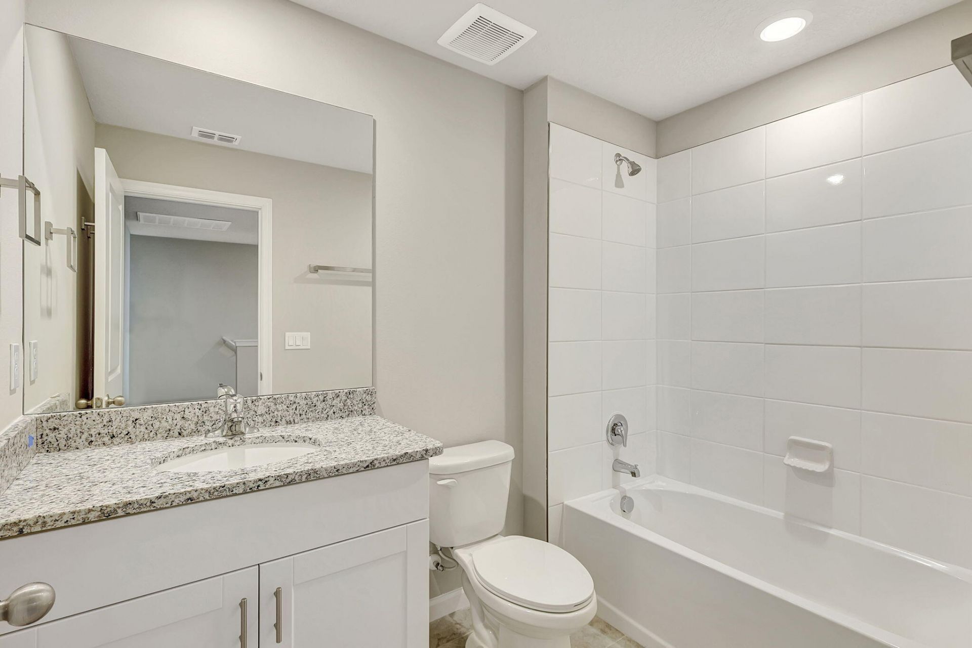 5694 SE Edgewater Circle, Stuart, FL 34997 Photo
