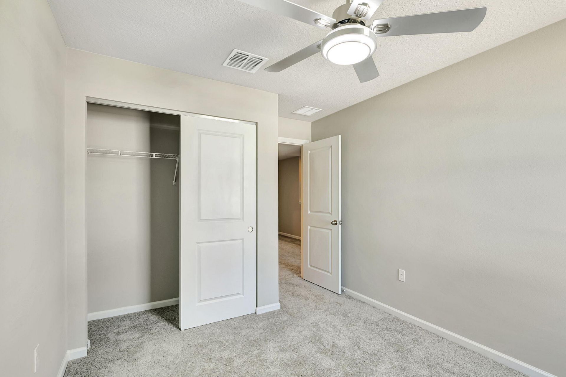 5694 SE Edgewater Circle, Stuart, FL 34997 Photo
