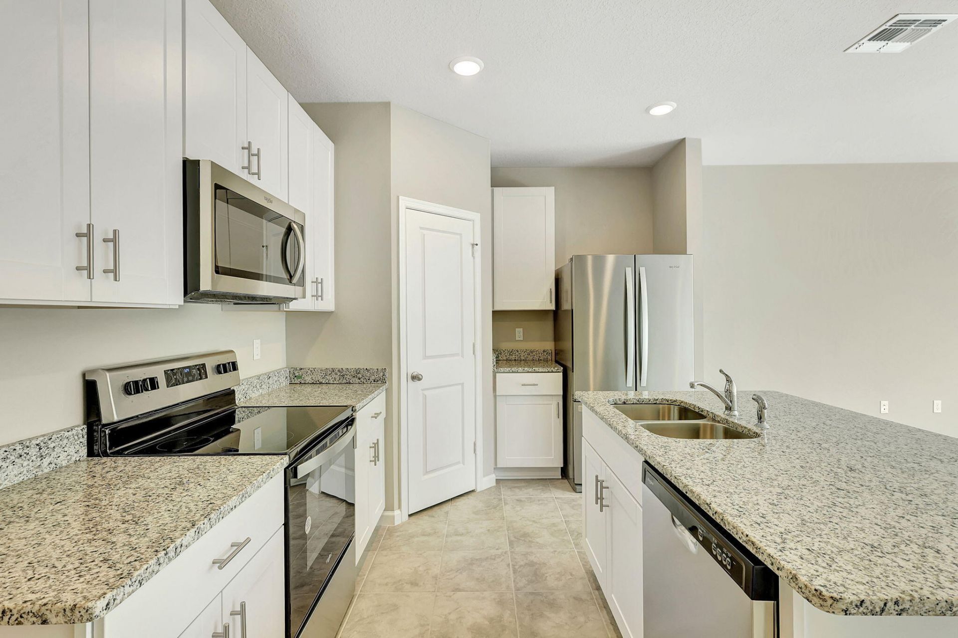 5694 SE Edgewater Circle, Stuart, FL 34997 Photo