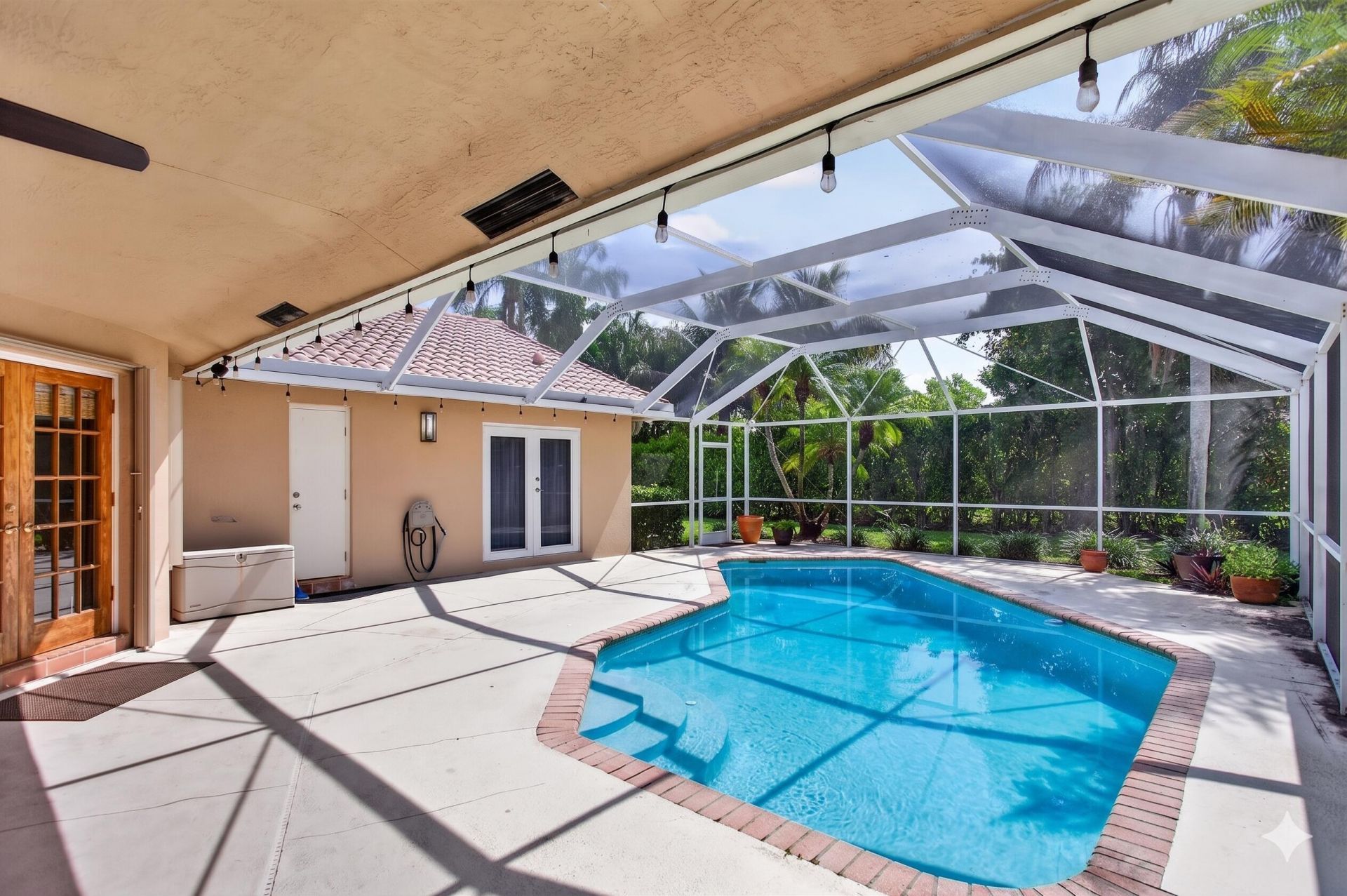 5333 N Springs Way, Coral Springs, FL 33076 Photo