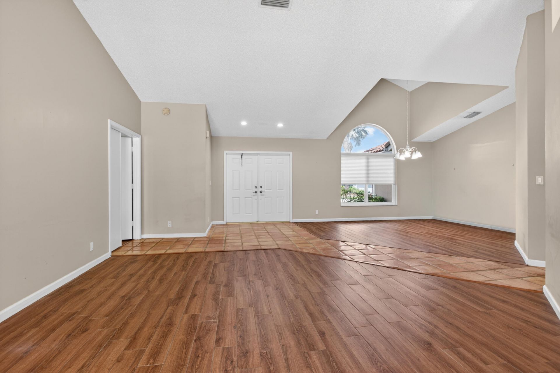 5333 N Springs Way, Coral Springs, FL 33076 Photo