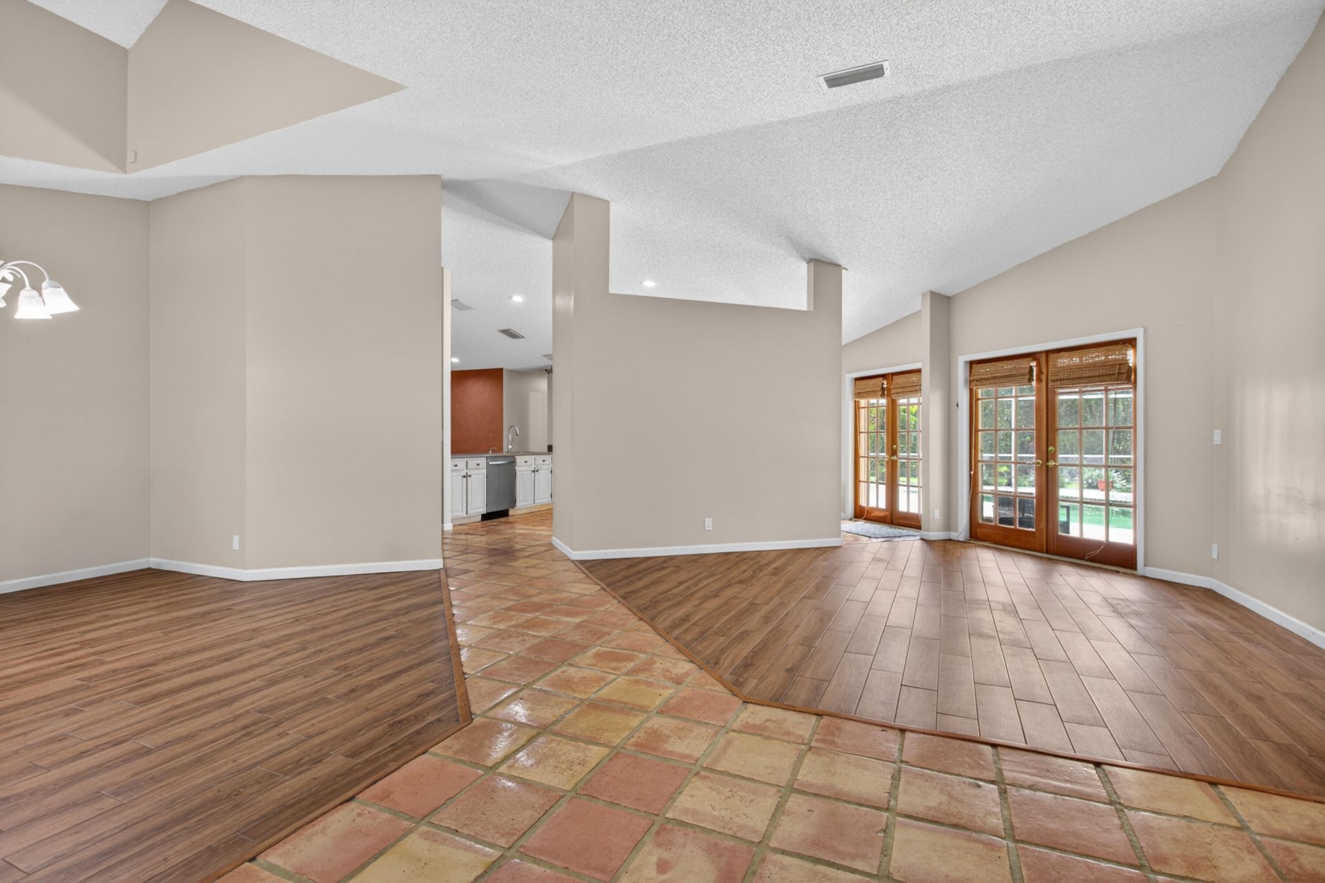 5333 N Springs Way, Coral Springs, FL 33076 Photo