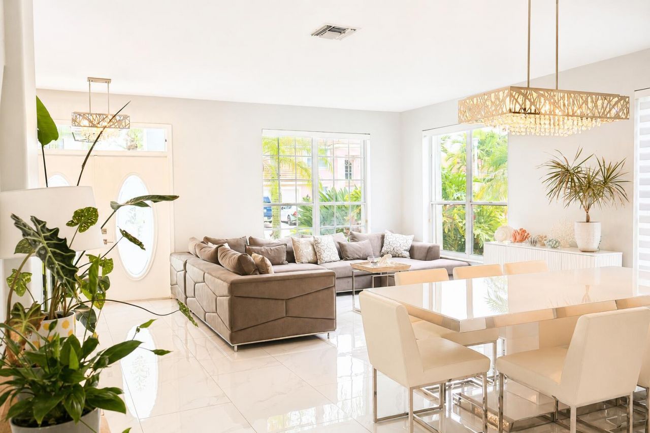 855 SW 174th Terrace, Pembroke Pines, FL 33029 Photo