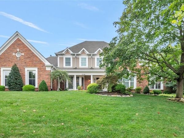 2154 White Lane Drive, Chesterfield, MO 63017