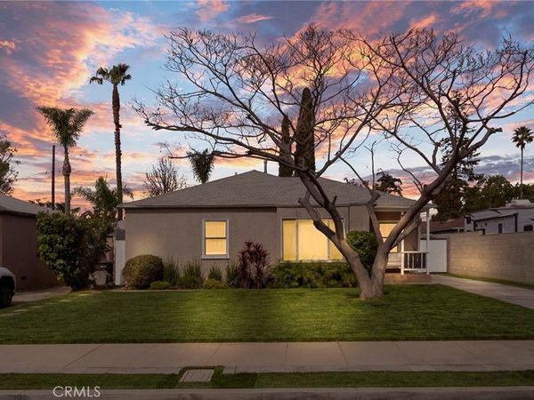 1127 Acacia, Orange, CA 92868