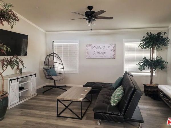 5176 Sunfair Road, Joshua Tree, CA 92252