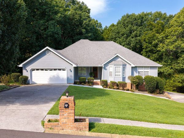 555 Blue Bird Lane, Ringgold, GA 30736