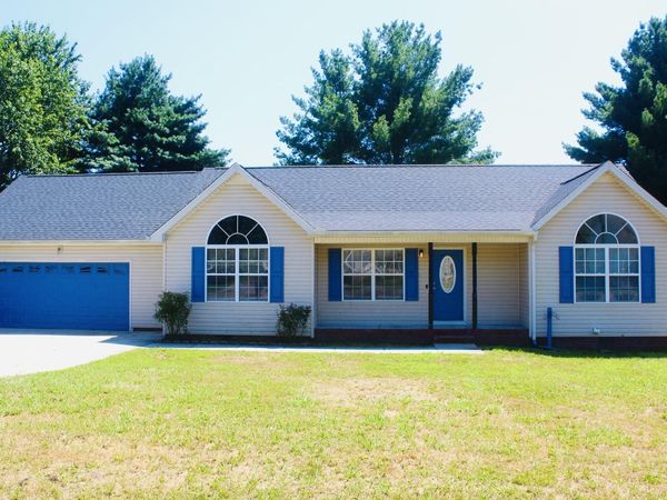 424 Indian Springs Circle, Manchester, TN 37355