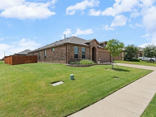1216 Larkspur Lane, Cleburne, TX 76033